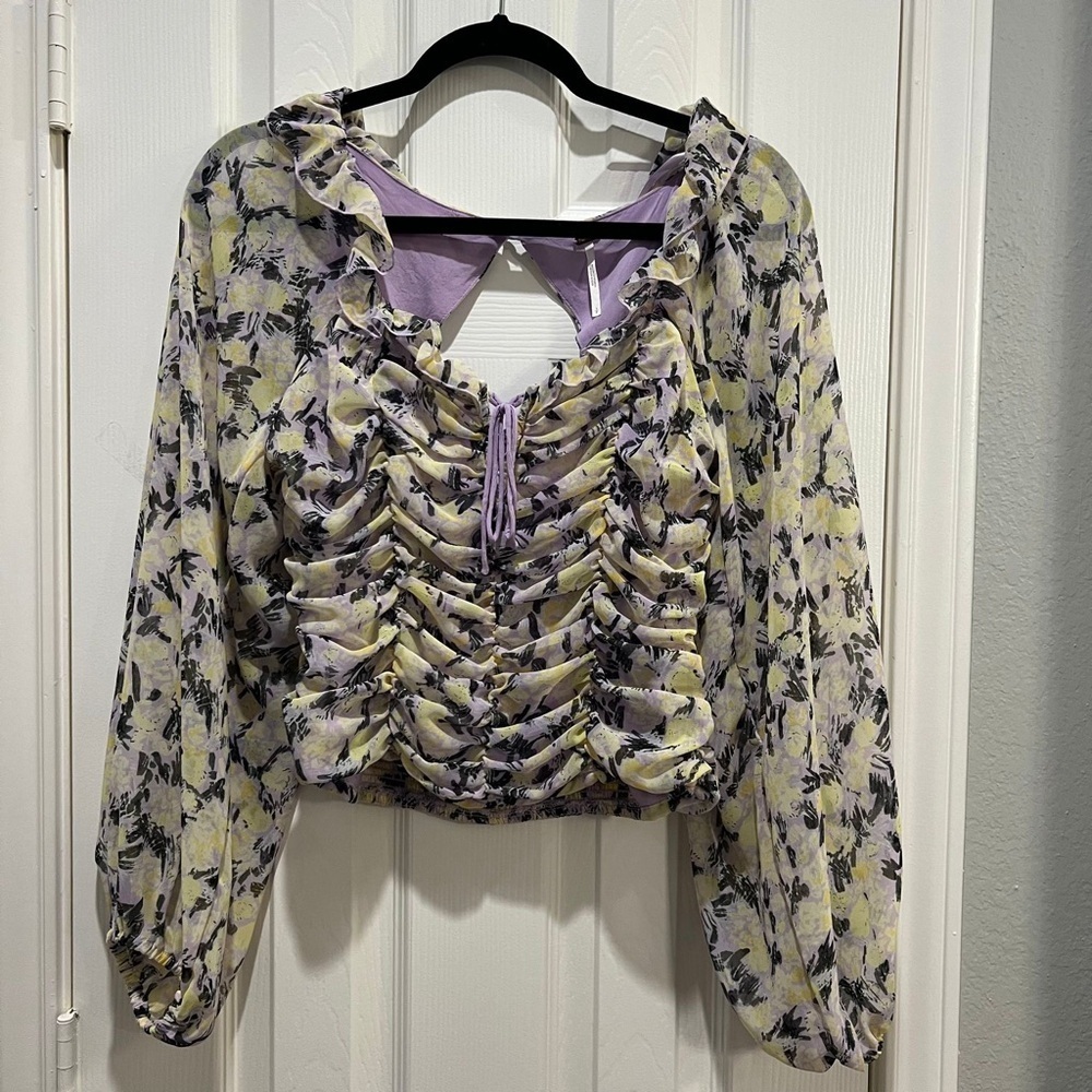 Free People Floral Purple Blouse – Size Small (S) - Picture 10 of 10